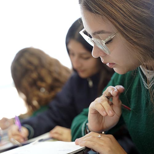 Economía y gestión